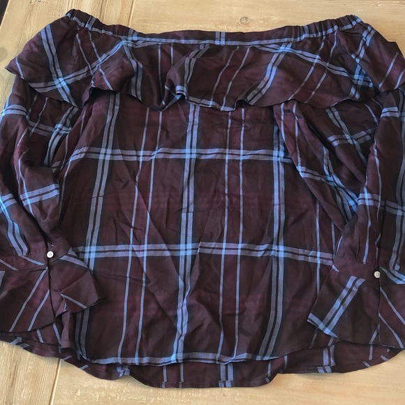 Loft Plaid Off The Shoulder Blouse - Size M - NWT - Picture 4 of 6